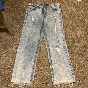 Straight distressed mom jeans!!